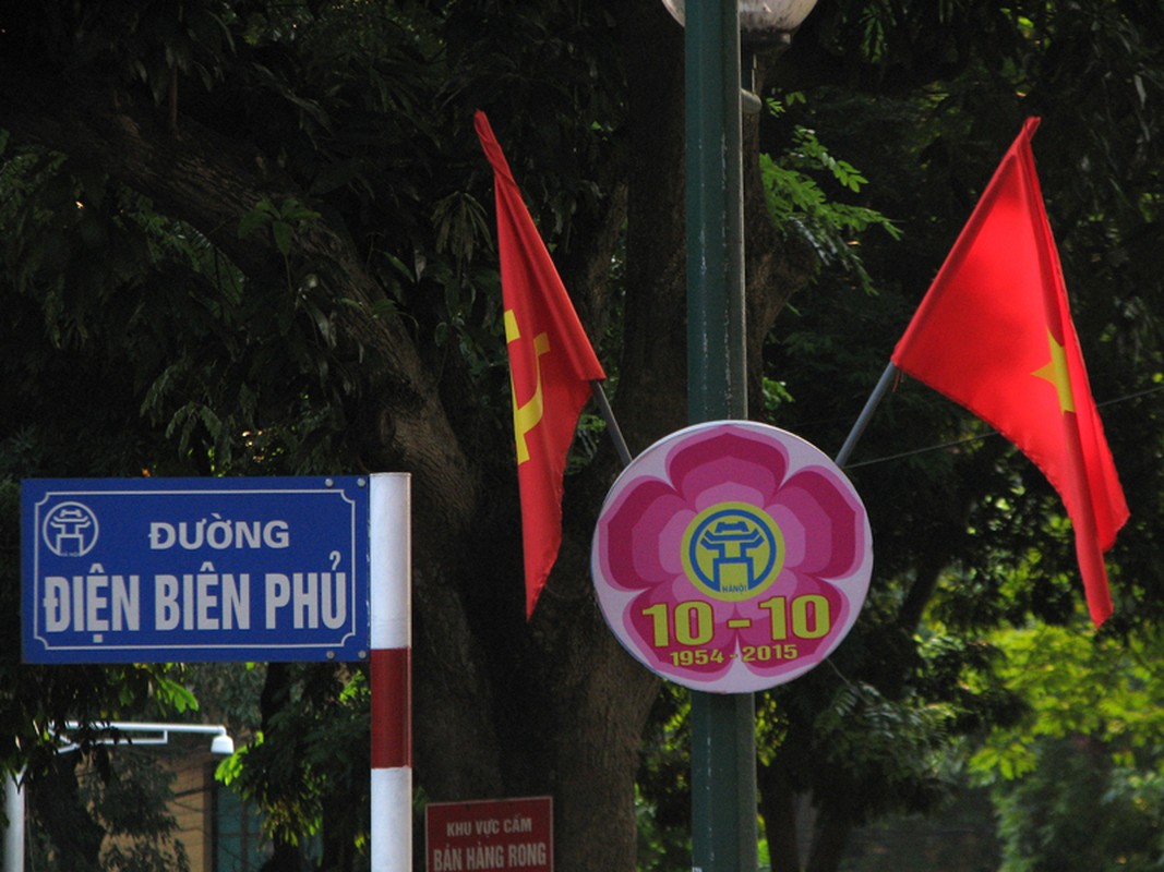 Ha Noi lung linh ki niem 61 nam ngay giai phong Thu do